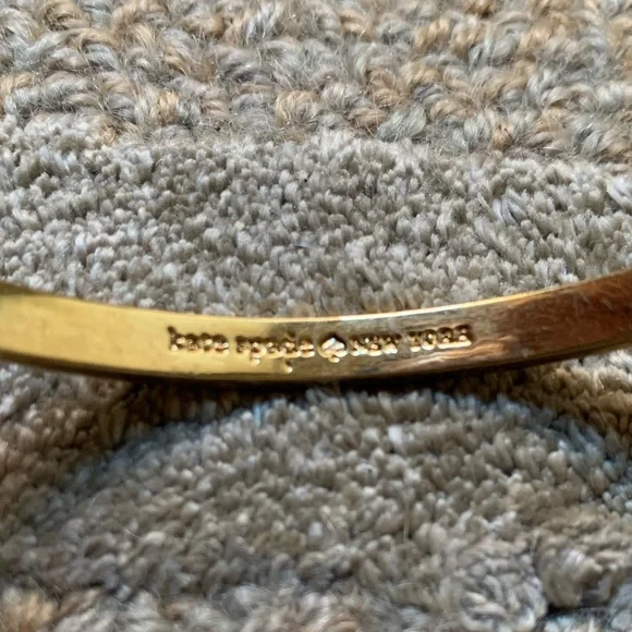 KATE SPADE - Black Inlaid enamel gold ball bangle bracelet - Picture 4 of 6